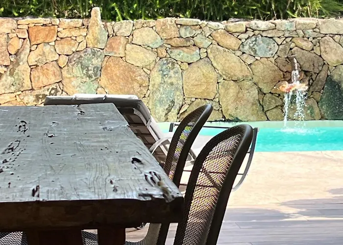 Confidentiel Le Grecale Hotel 4*