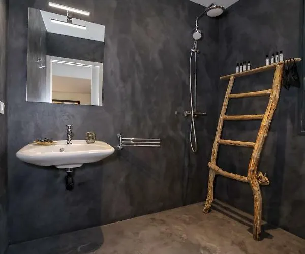 Confidentiel Le Grecale 4*