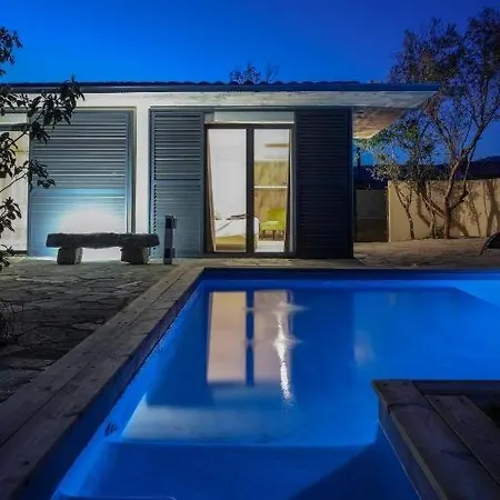 Confidentiel Le Grecale Hotel 4*