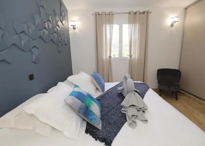 Confidentiel Le Grecale Otel 4*