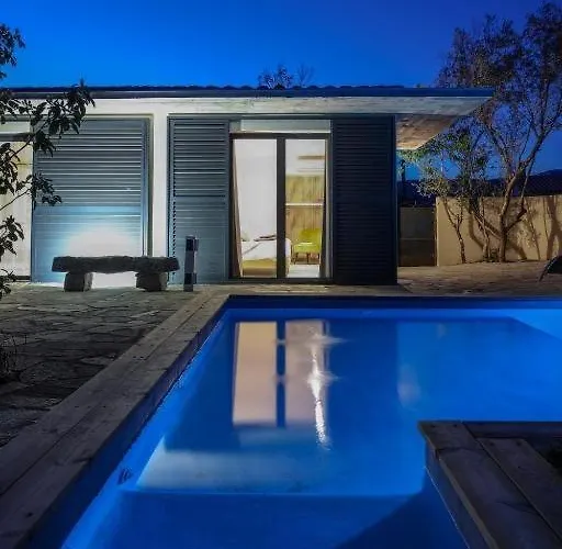 Confidentiel Le Grecale Otel 4*